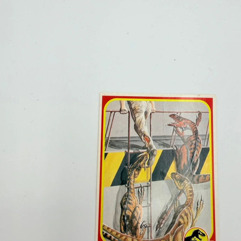 Kenner Jurassic Park Trading Card Unisex OS Red Good Raptor Escape #12 1993